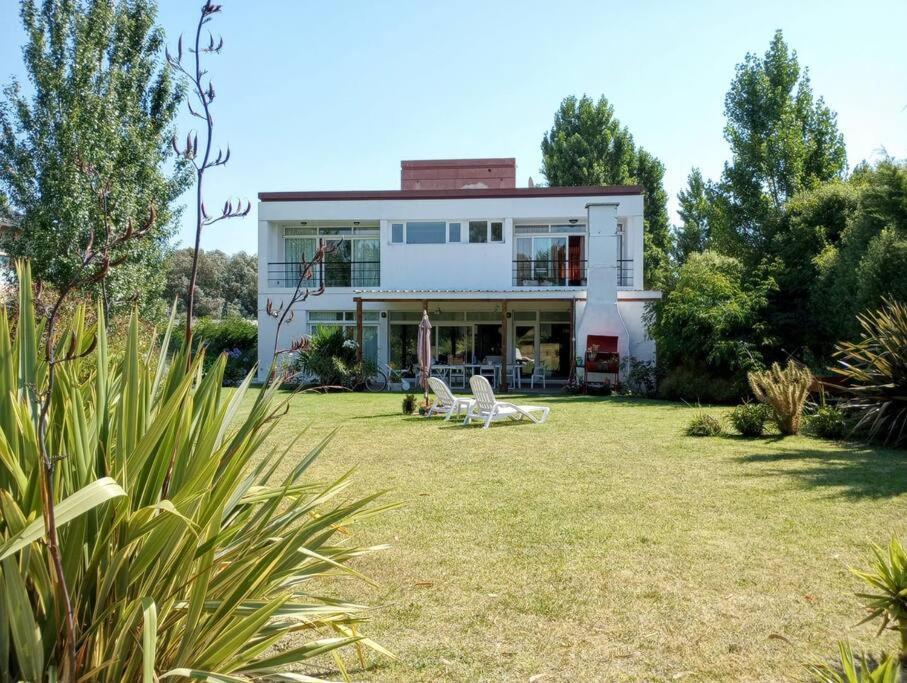 Сasa de vacaciones En Barrio Privado Exclusivo De Mdq Mar del Plata